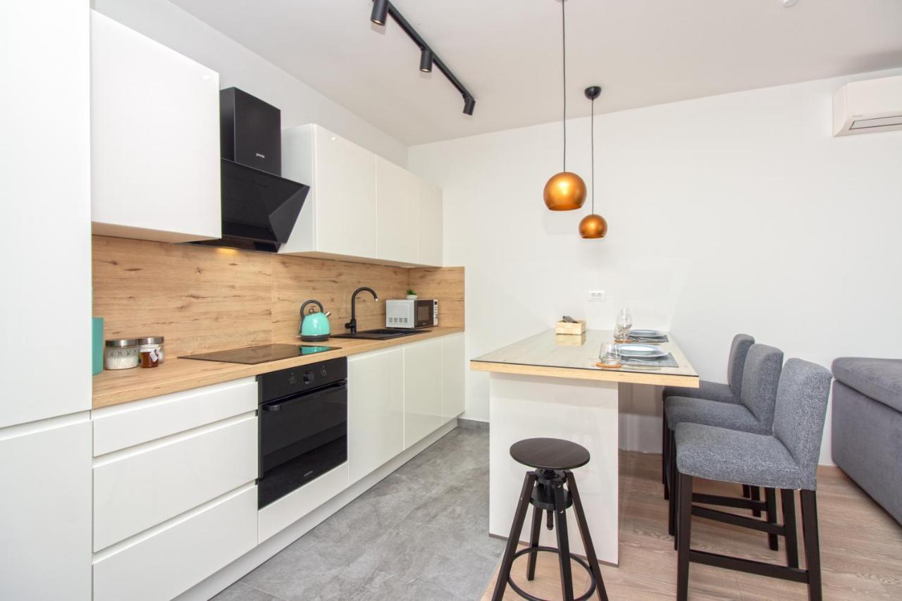 Appartement Sky Di Mare - Free Private Garage à Split Extérieur photo